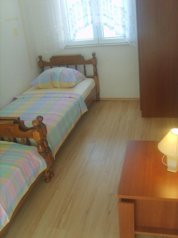 Apartments Iva Alla Trogir Zimmer foto